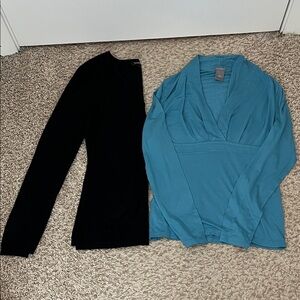 Basics Long Sleeve V Neck Bundle - Size Small